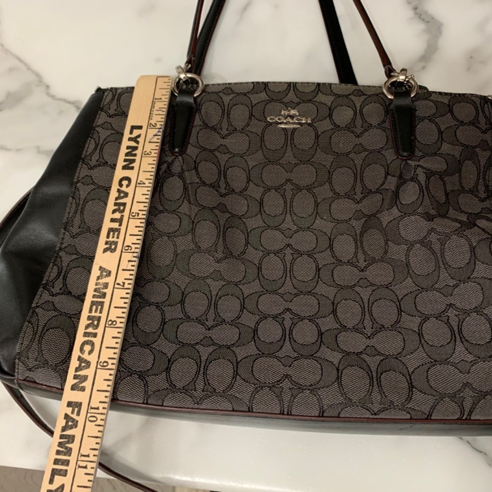 Coach handbag - Picture 2 of 10